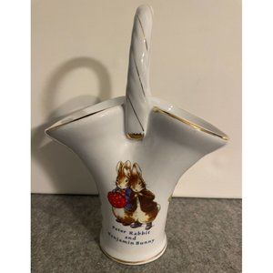 World Of Beatrice Potter, Peter Rabbit and Benjamin Bunny Porcelain Vase   # 162